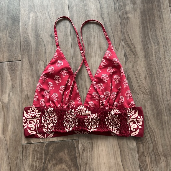 Red festival top - Picture 2 of 2